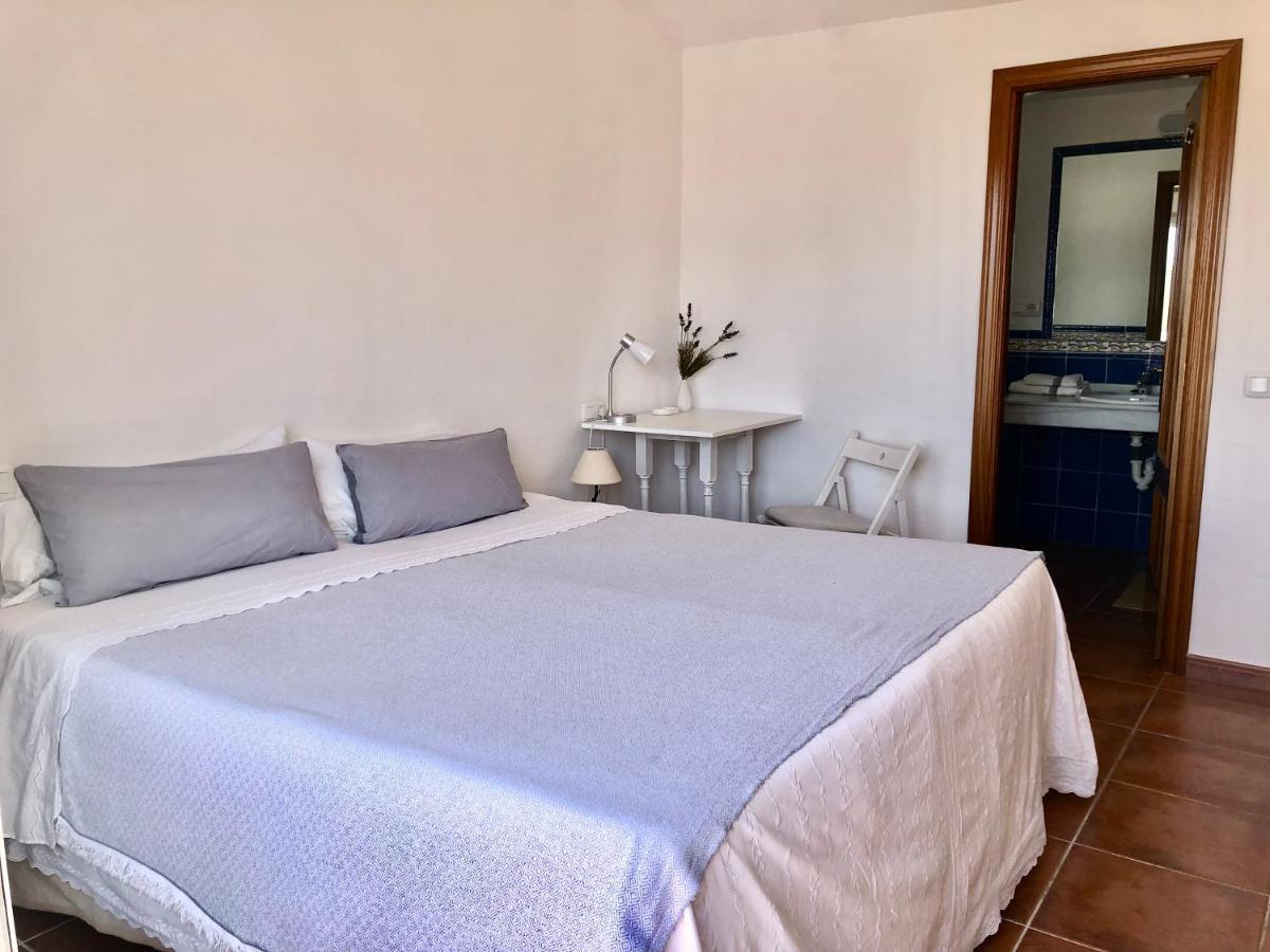 Charming 1 Bedroom Suite With Shared Kitchen Next To Puerto Banus Марбелья Екстер'єр фото